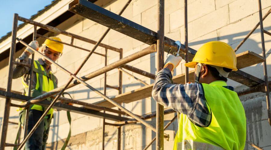 Expert Emergency Roof Repairs services in Termo, CA